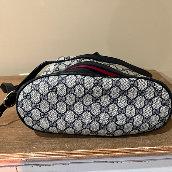 Rare Authentic Gucci Supreme Monogram Women’s Bucket Drawstring Vintage Bag - Picture 7 of 14